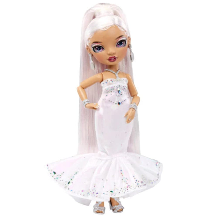 Muñeca Roxie Rainbow High Edición Navideña 2022 con Pelo Multicolor y Vestido Iridiscente - Imagen 3