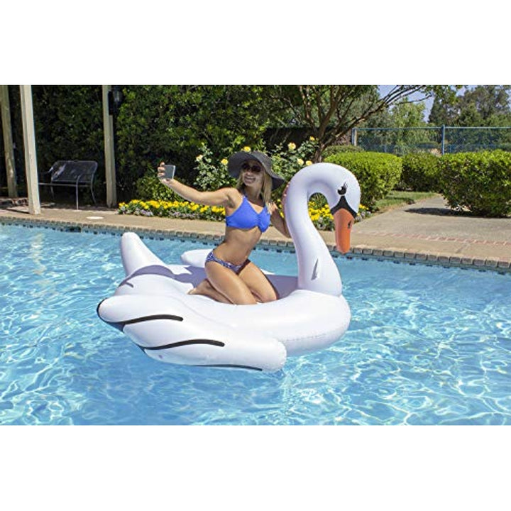 Flotador Jumbo Swan Rider Poolmaster Cisne Blanco Extra Grande para Piscina - Imagen 11