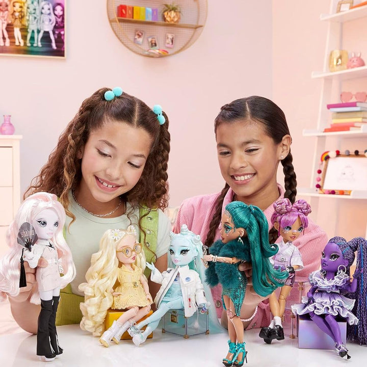 Muñeca Rainbow High Shadow High Día Mante Morada con Accesorios para Niños - Imagen 2