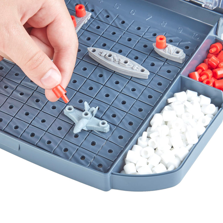 Juego De Mesa Battleship Con Aviones Y Barcos Edición Exclusiva De Estrategia - Imagen 6