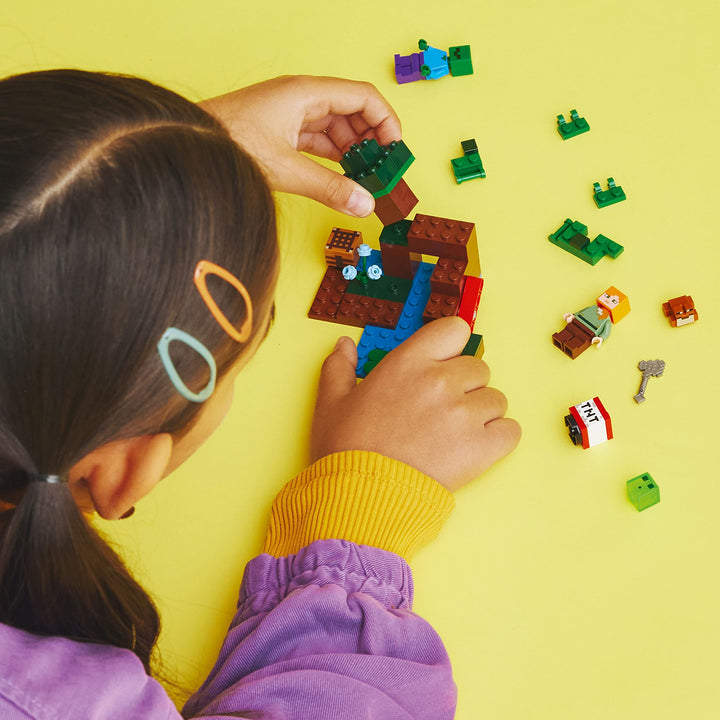 LEGO® Minecraft® La Aventura En El Pantano Set 21240 con Alex Zombi Slime Rana y TNT - Imagen 3