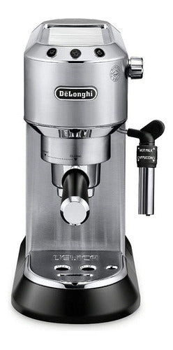 DeLonghi Cafetera EC685M Espuma Ajustable Para Capuchinos Calidad Barista